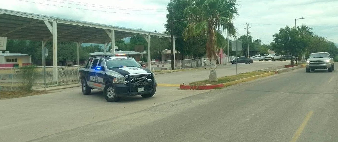 SEGURIDAD PUBLICA RETOMA APOYOS DE VIALIDAD EN CRUCES ESCOLARES